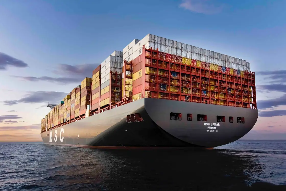 msc container ship cubus containers
