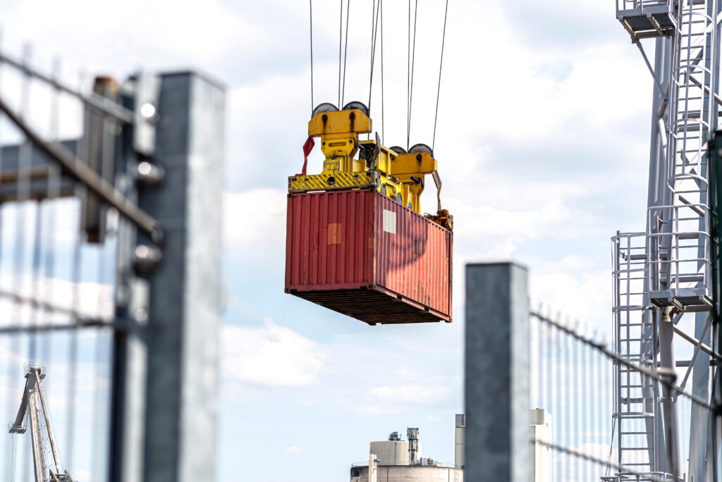 shipping containers with cubus containers